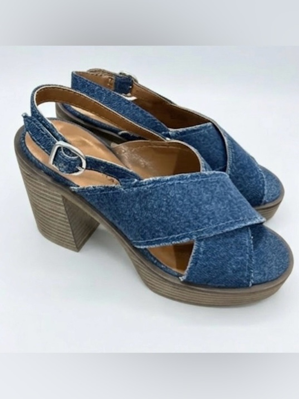 Lucky Brand Women’s Delmie Slingback Heeled Sandals